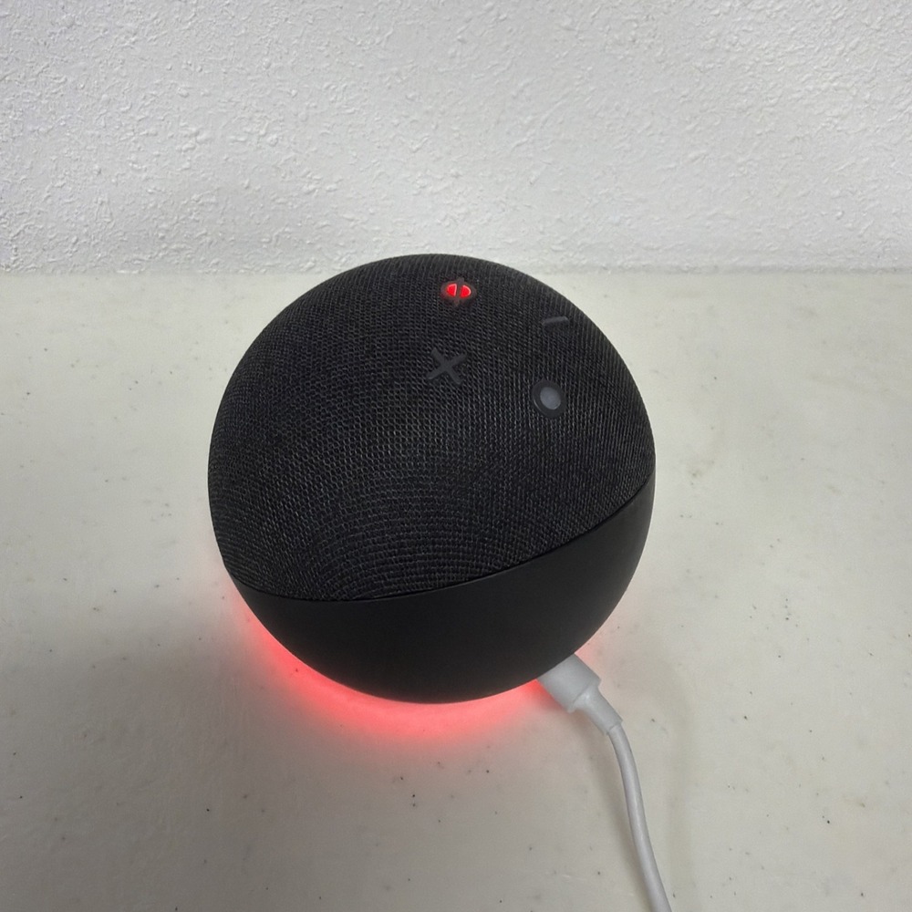 Amazon Echo Smart Speaker - Black W/ Power adapter
